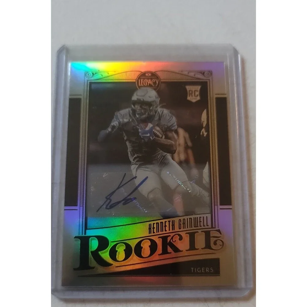 2021 Panini Legacy - Rookies Kenneth Gainwell #168 Premium Penmanship Silver